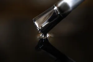 Epoxy Resin pouring resin RAL jet black varnish